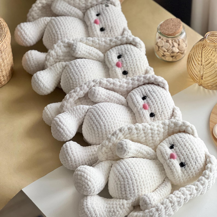 🐰 Bella the Bunny