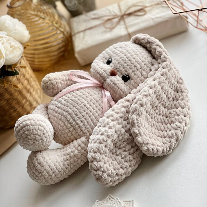 🐰 Bella the Bunny