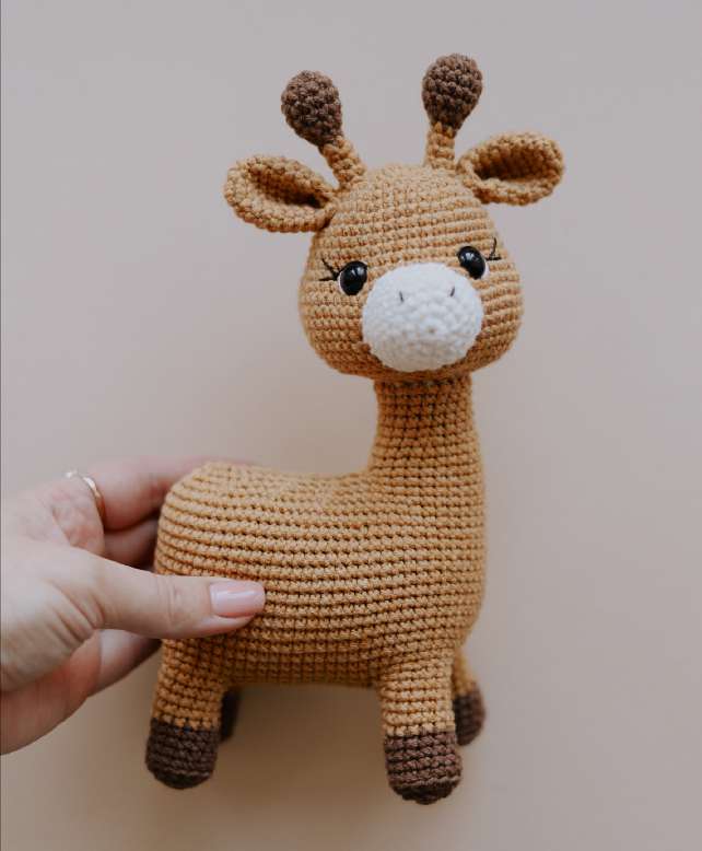 🦒 Nala the Giraffe