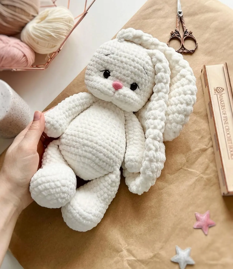 🐰 Bella the Bunny