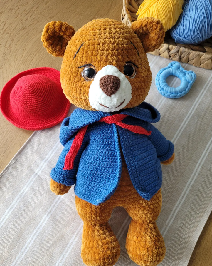 🧸 Hugo the Traveler Bear