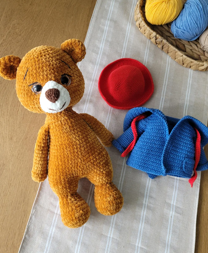 🧸 Hugo the Traveler Bear