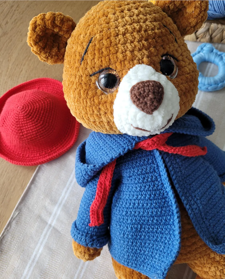 🧸 Hugo the Traveler Bear