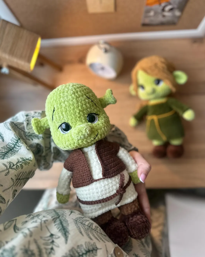 💚 Olly & Flora