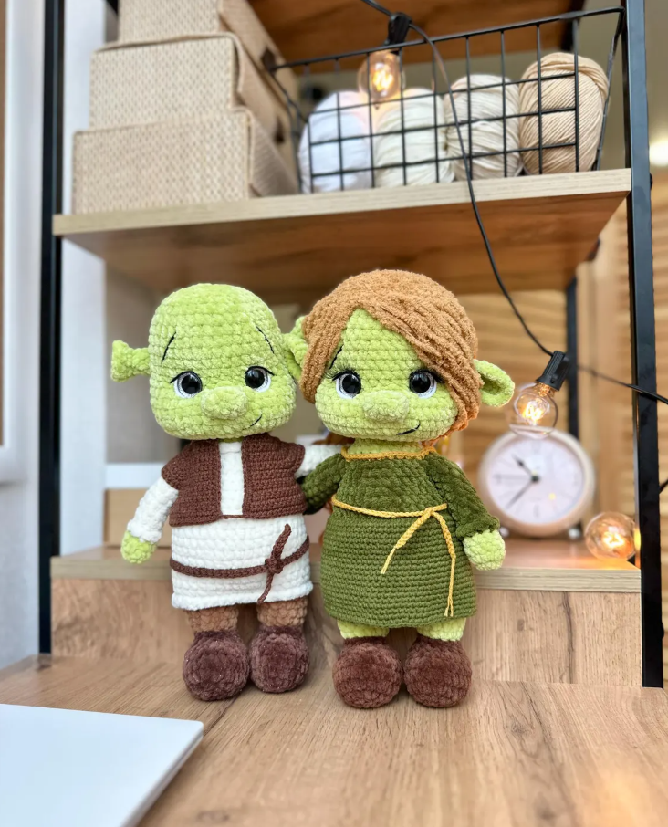 💚 Olly & Flora