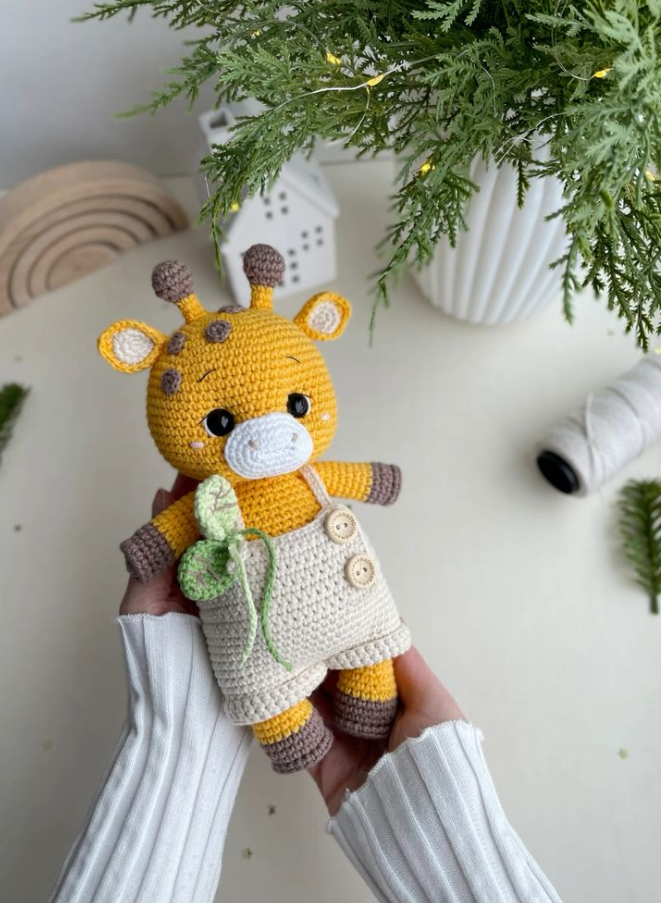 🦒 Lila & Enzo the Giraffes