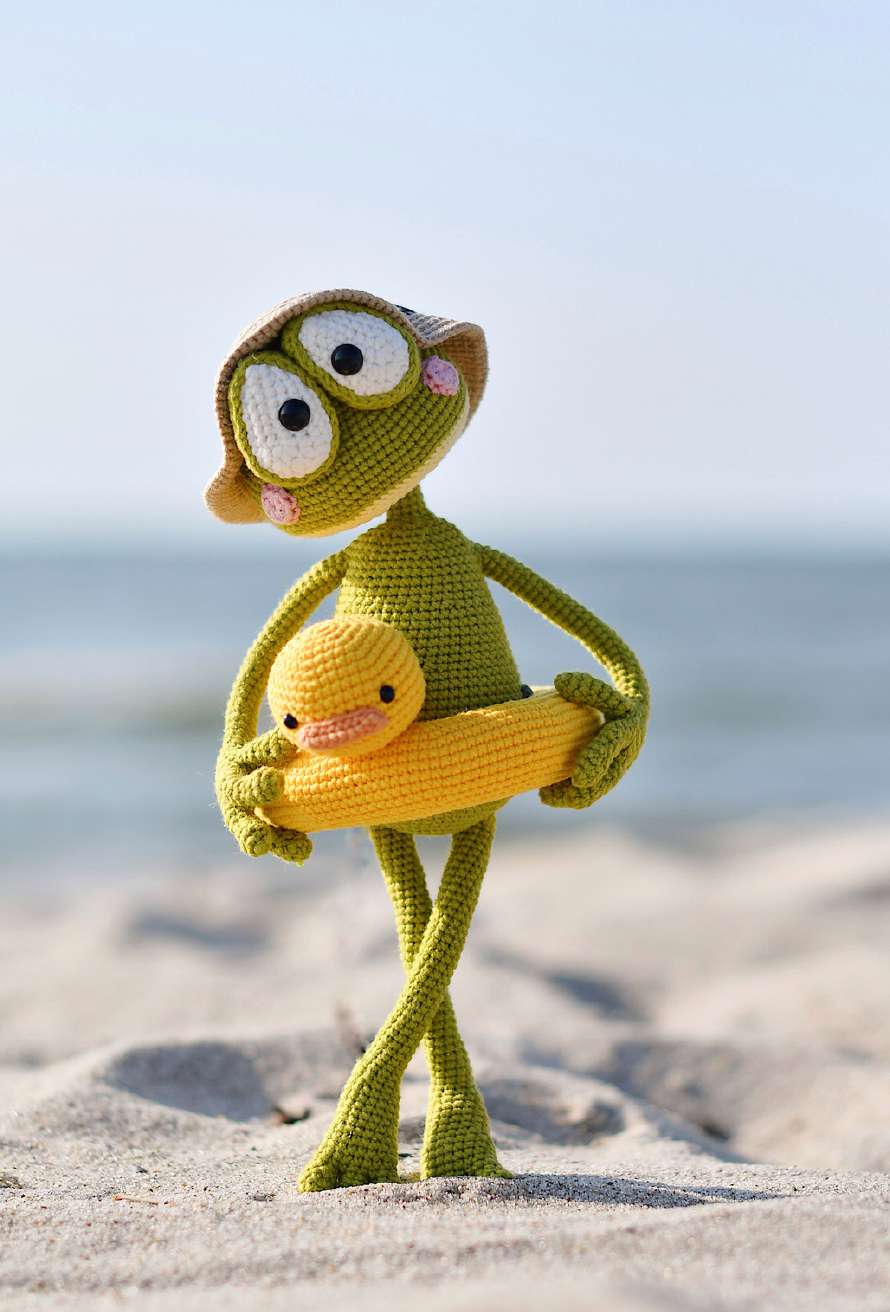 🐸 Sunny the Beach Frog
