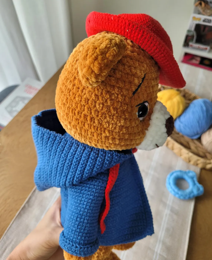 🧸 Hugo the Traveler Bear