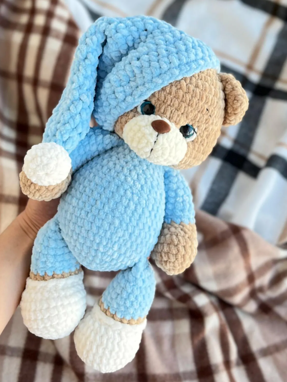 🌙 Sleepytime Teddy Bear
