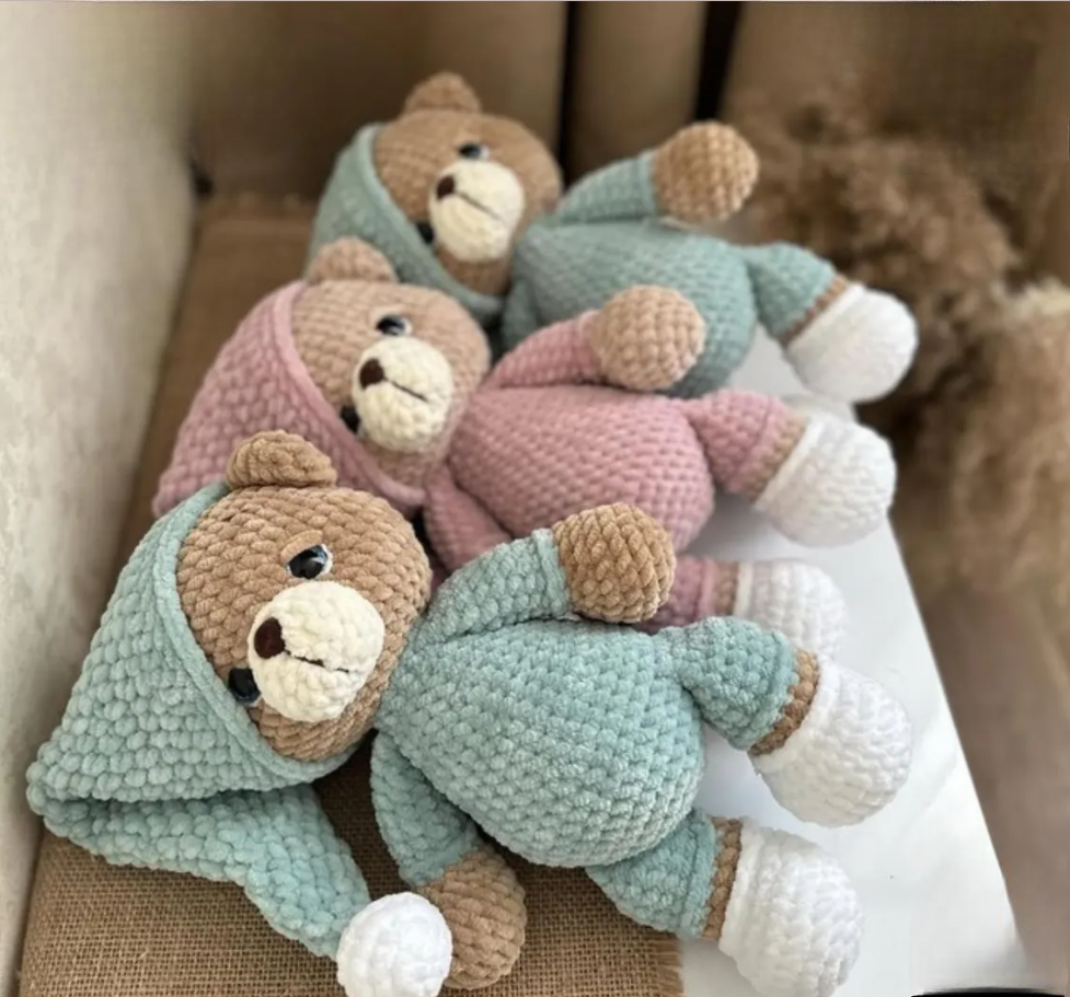 🌙 Sleepytime Teddy Bear