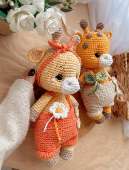 🦒 Lila & Enzo the Giraffes