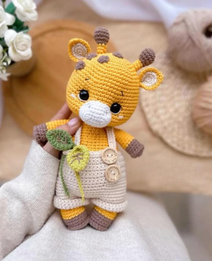 🦒 Lila & Enzo the Giraffes